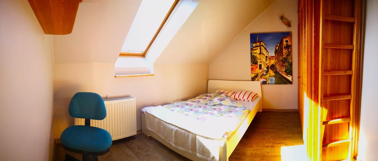 Aurora Premium Home Győr Buitenkant foto